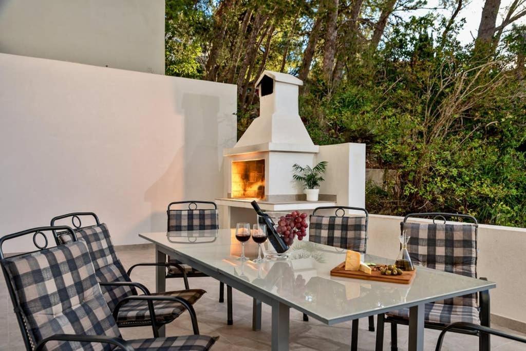 Villa Graf Podstrana Bagian luar foto