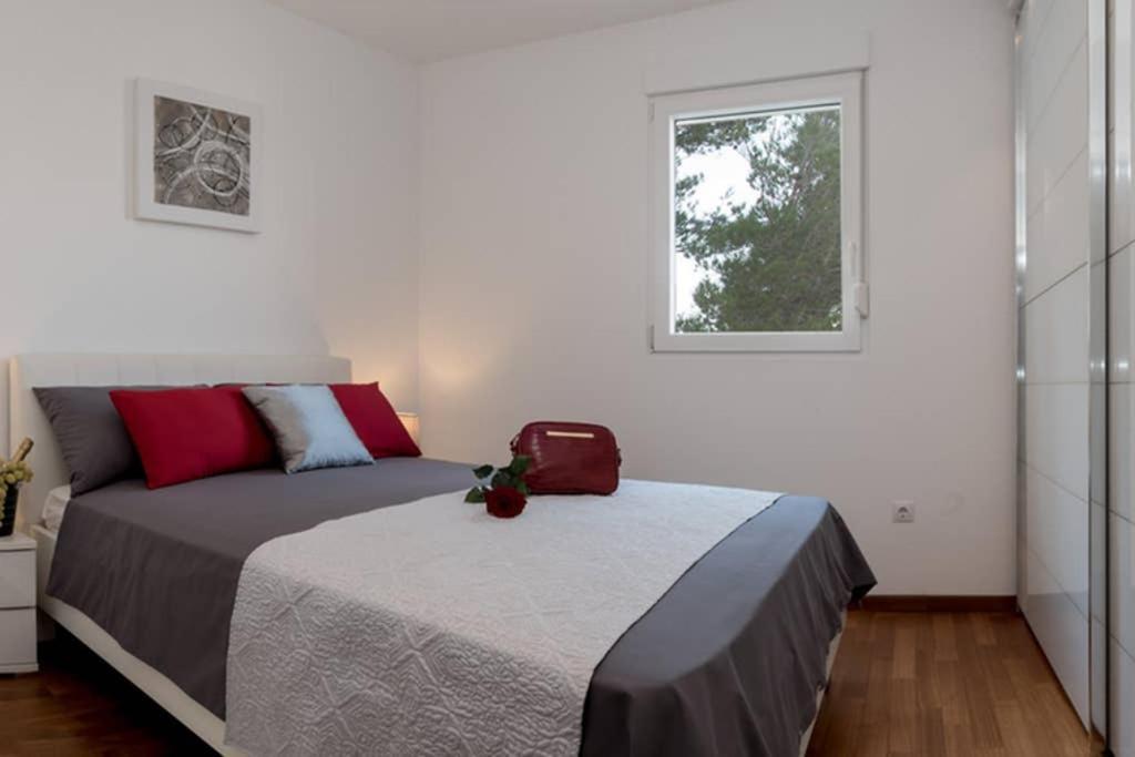 Villa Graf Podstrana Bagian luar foto