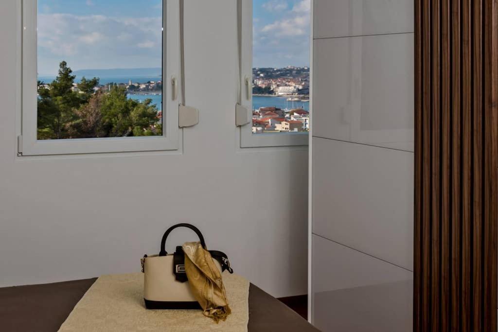 Villa Graf Podstrana Bagian luar foto